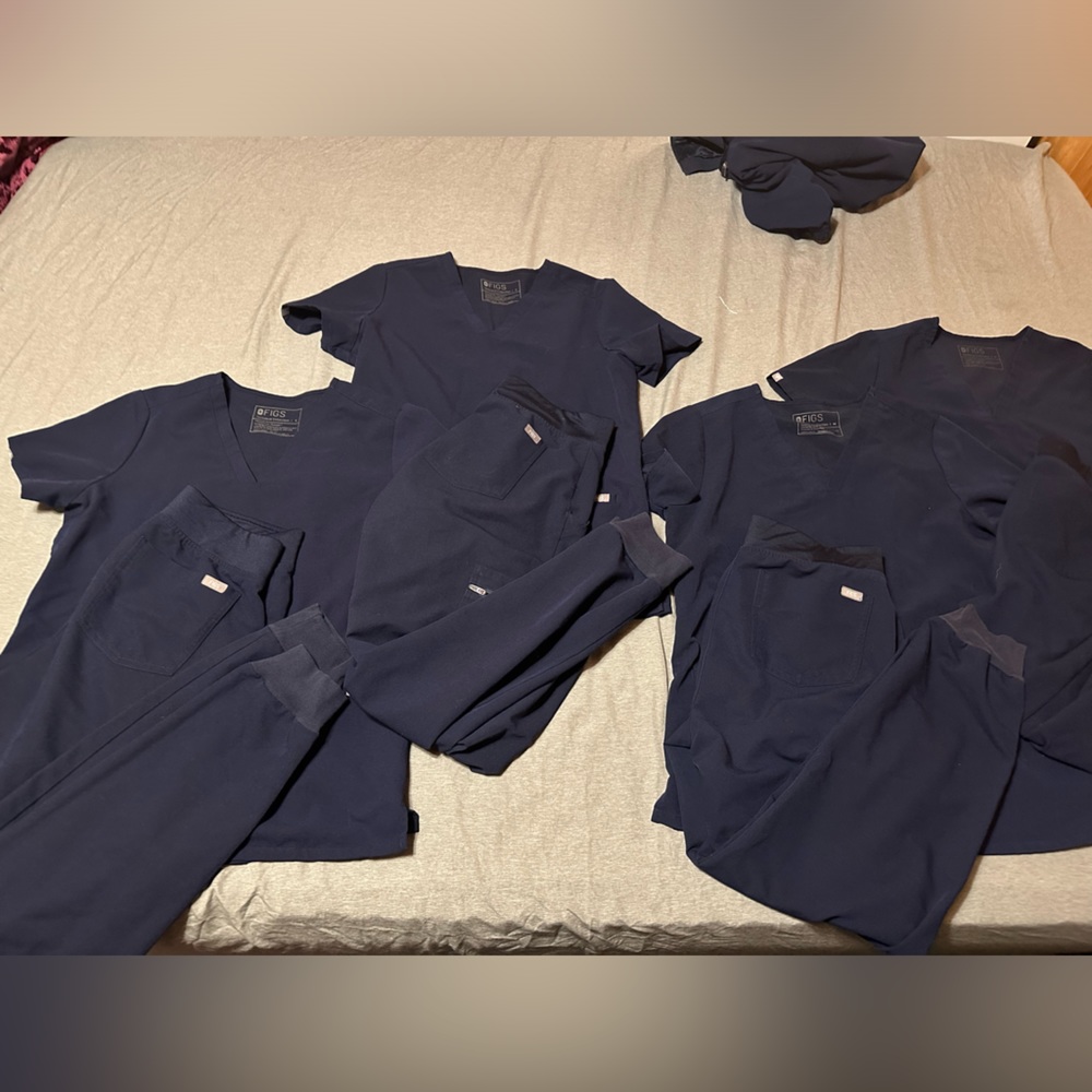 Figs scrubs S/M